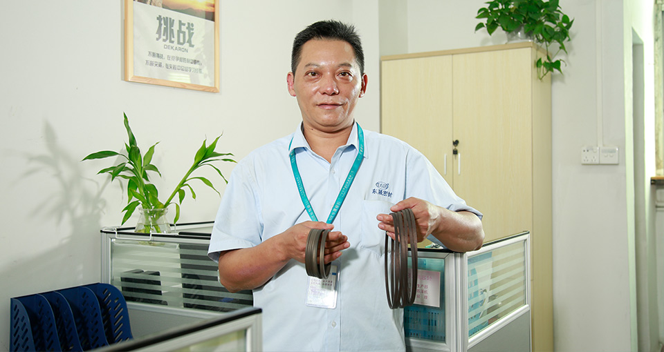 國標(biāo)生產(chǎn)，質(zhì)保兩年